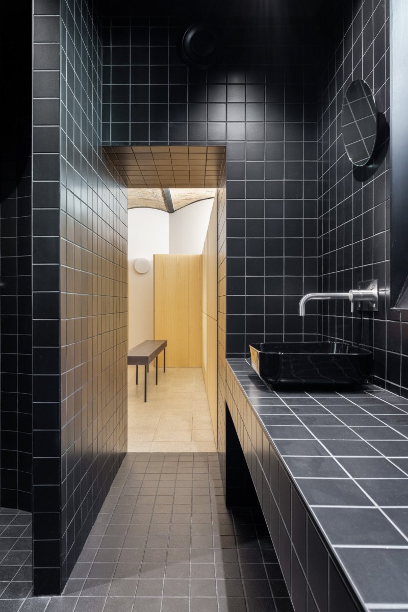 Spa centrum v Bratisavě od Grau Architects