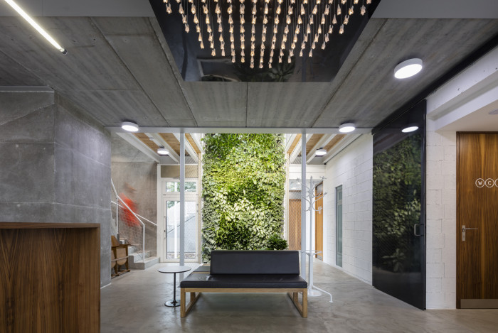 Zubaři Nad Mlýnem, studio Raketoplán