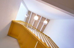 Činžovní dům Carrer Del Sol N° 3, KRESINGS