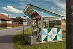 Zastávka v Podmoklech nad Berounkou, Debyt architektura