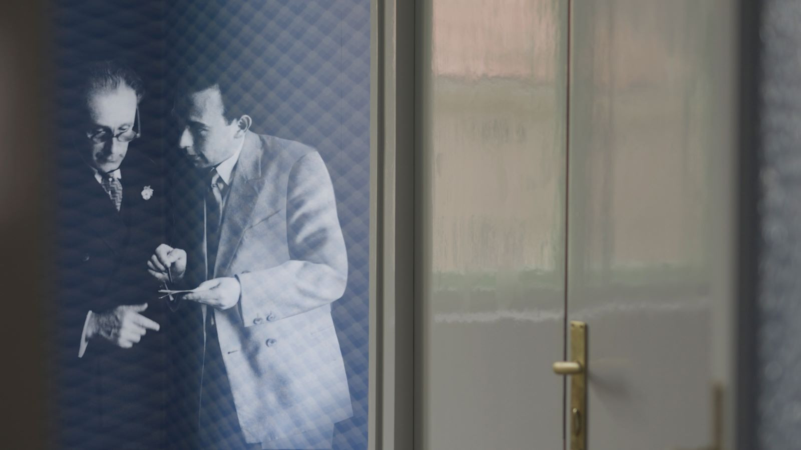 Fotografie z tvorby dokumentárního filmu Pohodlné století.