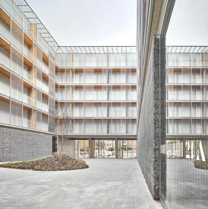 Bytový dům v Barceloně od ateliéru Peris+Toral Arquitectes