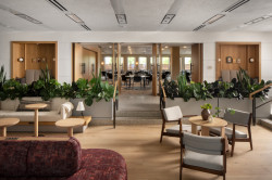 Administrativní brutalistickou budovu v americkém New Haven proměnili architekti ze studia Becker + Becker na luxusní hotel Marcel