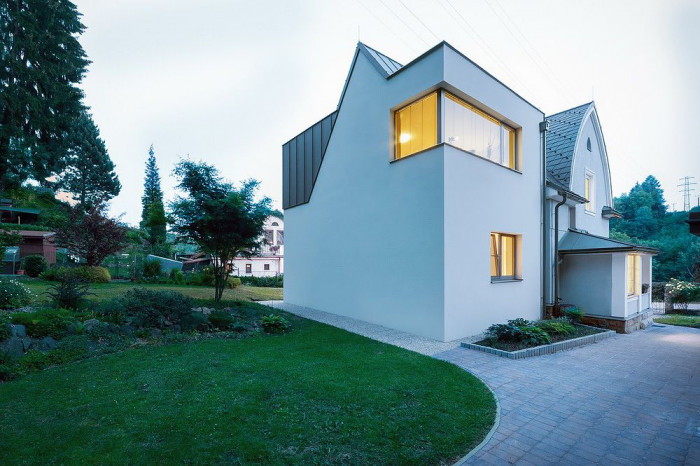 Michal Rosa, Nástavba RD Horská - foto