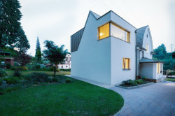 Michal Rosa, Nástavba RD Horská - foto