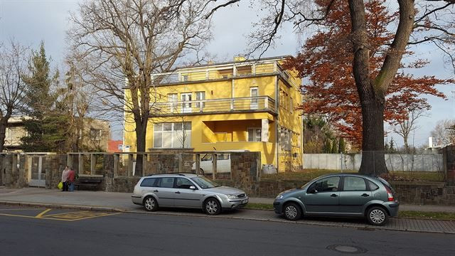 Lassmanova vila