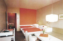 Původní vybavení pokoje hotelu Thermal.