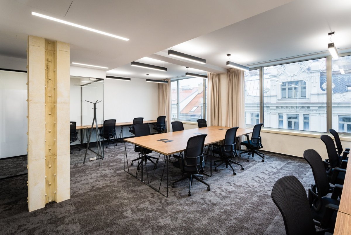 HUBHUB v Praze od studia Reaktor