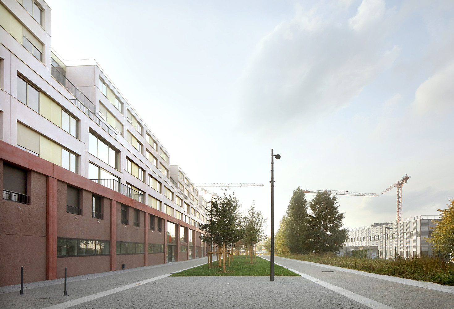 Vysokoškolské koleje Résidence Palaiseau ve Francii, studio 51N4E a Bourbouze & Graindorge