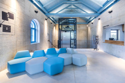 Pohled do "domu hlídače" (Rekonstrukce areálu vodojemů na Žlutém kopci v Brně, David Prudík architekti)