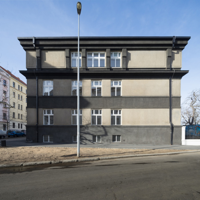 Rekonstrukce Školy architektury AVU od ateliéru Skupina