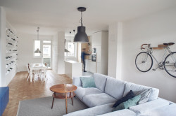 Byt se zelenou stěnou, Ti architekti