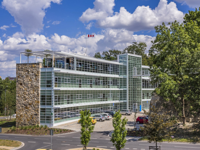 Nová budova Kliniky Dr. Pírka, Martin Rajniš, David Kubík