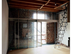 Materialita a přístup světla v domě pro umělkyni v Gentu, architecten de vylder vinck taillieu.