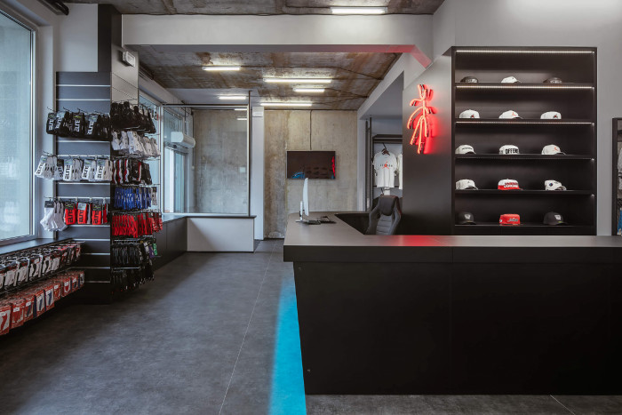 BasketSHOP, PANIKHORN / Adam Horn, Václav Páník	