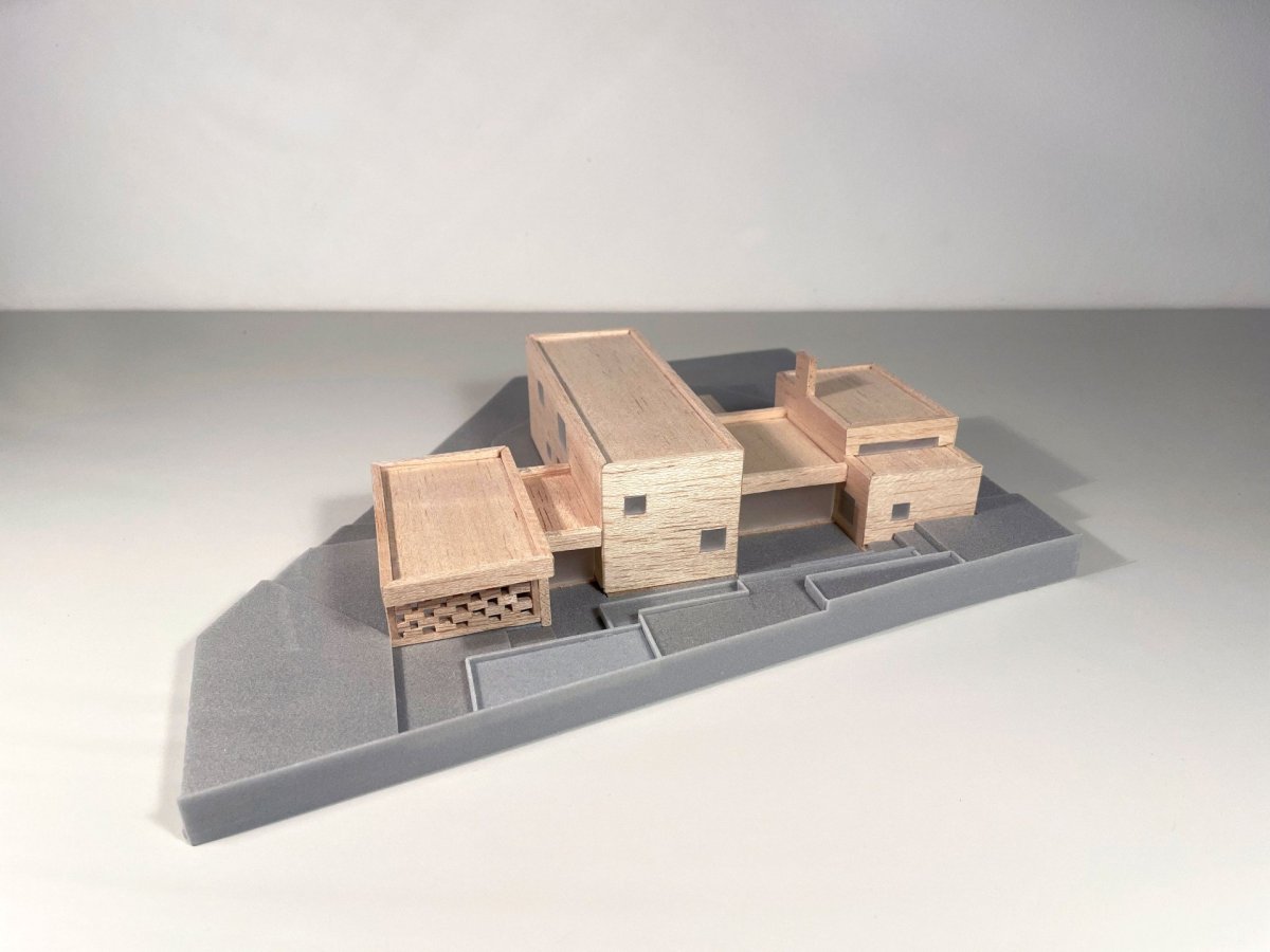 Rodinný dům v Záhorských sadech v Bratislavě, ARCHITEKTI mikulaj & mikulajova: Hmotový model