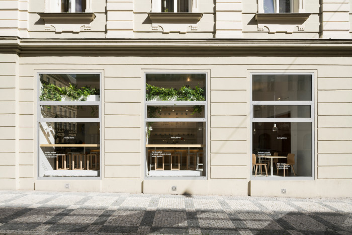 Loving bistro Letná, esté architekti