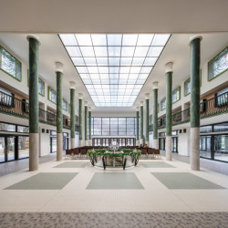 Hala Vincentka v areálu lázní Luhačovice po rekonstrukci. Foto: RAKO