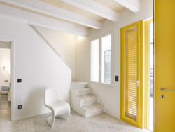 Činžovní dům Carrer Del Sol N° 3, KRESINGS