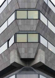 Simon Schnepp a Morgane Renou: fotografická série České velvyslanectví v Berlíně, 2021–2022