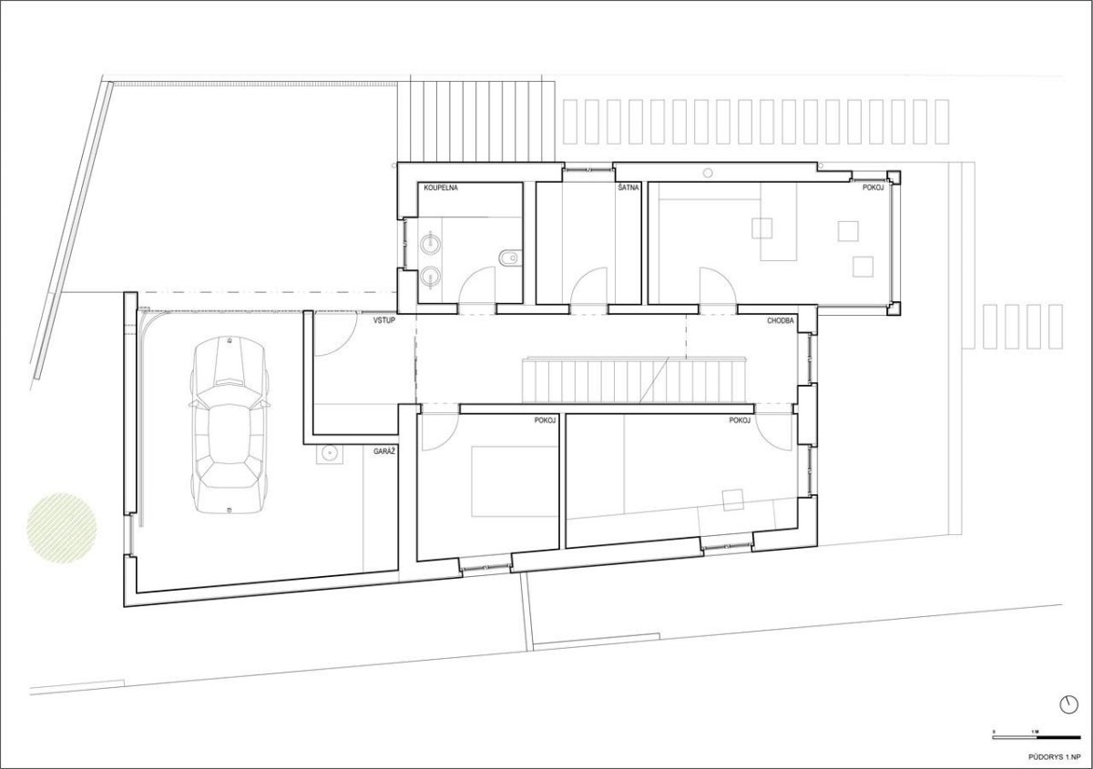 Jaroušek Rochová architekti, RD v Brně-Žebětíně - půdorys 1.N.P.