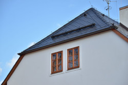 Skládaná střešní krytina - Česká šablona Horal, příklad použití - foto