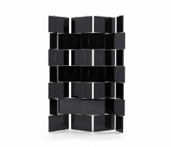 Black Brick Screen od Eileen Gray je v prodeji dle originálních výrobních postupů za 35 tisíc liber