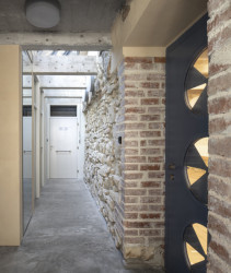 Rekonstrukce Staré vodárny v Nebušicích od Atelieru Poláček