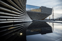 V&A Dundee, Velká Británie (Kengo Kuma & Associates)
