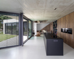 RD Barrandov, Dooom / Igor Bergmann, Ondřej Lukeš