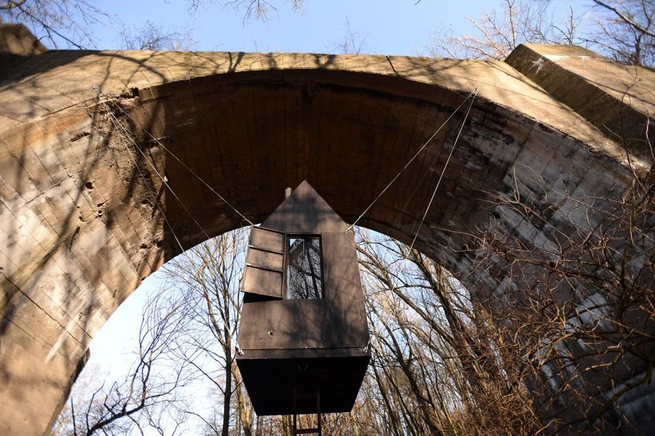 Létající černý dům, H3T architekti, foto