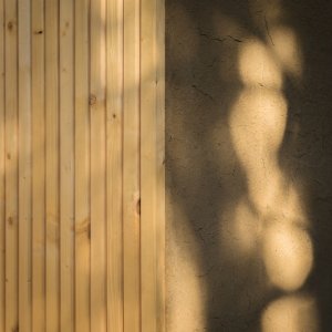 Útulňa pri Banskej Štiavnici, Ateliér HAUS / Miroslava Šestina, Tomáš Ružiak, Eva Šestina
