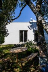 Dům Hexagon, GutGut/ Štefan Polakovič, Lukáš Kordík. Foto: Nora a Jakub Čaprnkovci