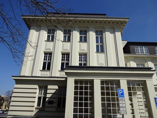 Leopold Bauer, Obchodní komora