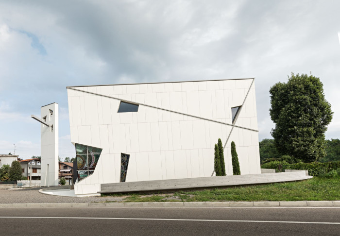 Kostel Di San Bartolomeo v Andrate v Itálii