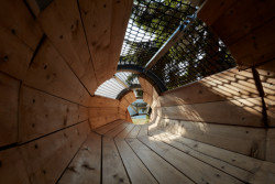 Herní krajina Pecka, Matěj Hájek a Tereza Kučerová (Moloarchitekti s.r.o)