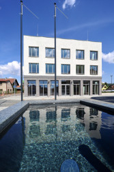 Nová radnice Lázní Bělohrad od studia re:architeti