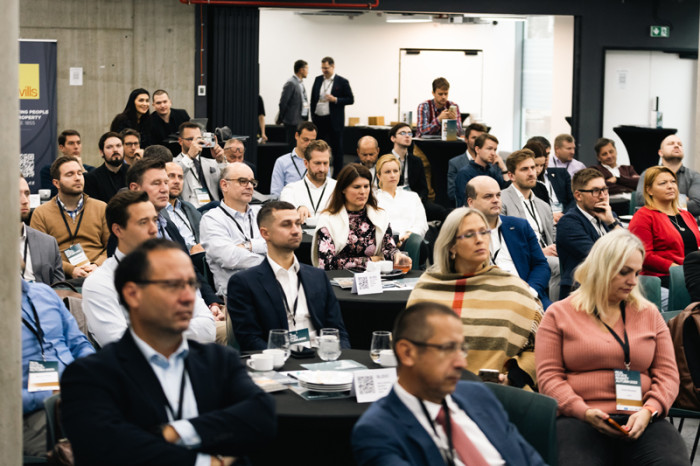 Udržitelná výstavba dřevěných bytových domů, ale i administrativních a veřejných budov představuje dobrou investiční příležitost.