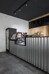 Interiér Cafe Smoo v Příbrami, Michael Karnet