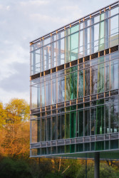 Architektonické studio Kuryłowicz & Associates realizovali ve Varšavě novou budovu Fakulty aplikované lingvistiky a moderních jazyků Varšavské univerzity