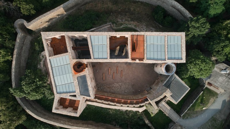 Rekonstrukce paláce hradu Helfštýn od studia atelier-r, realizace 2020