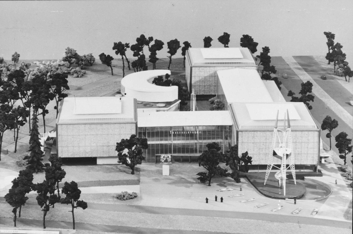 Československý pavilon na EXPO 58 v Bruselu, F. Cubr, J. Hrubý, Z. Pokorný,1958