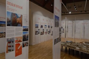 Nájemní bydlení, Galerie Jaroslava Fragnera, foto