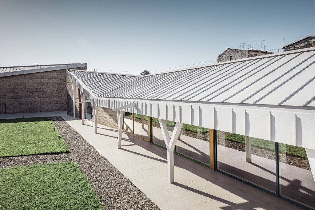 Dětský hospic v Katánii od florentského studia FRONTINITERRANA
