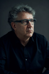 Švýcarský architekt Andrea Deplazes