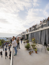 Terrassenahus Berlin/ Lobe Block, Brandlhuber + Emde a Burlon + Muck Petzet Architects