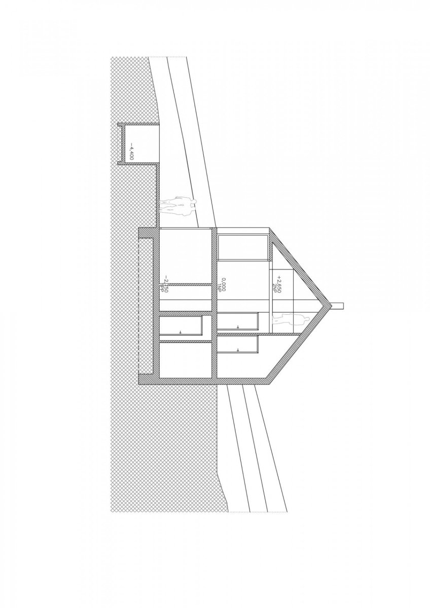 Rodinný dům v Krkonoších, Fránek Architects / Zdeněk Fránek, řez A-A