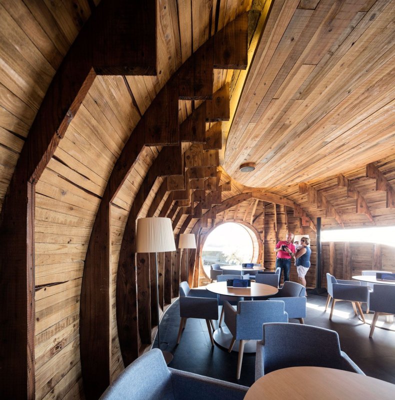 FCC Arquitectura & Paulo Lobo, Cella Bar - foto