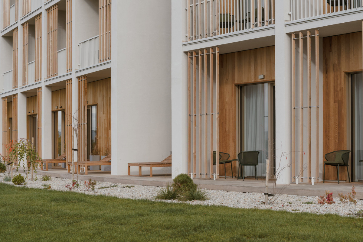 Golfový hotel v Sokolově od BekArch