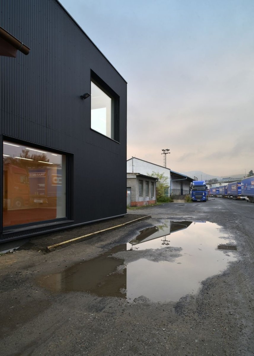 3+1 architekti, TRANSCO Děčín, rekonstrukce – foto